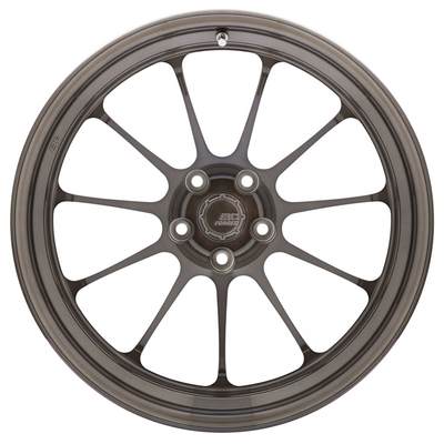 De Wielenoem BMW F80 M3 Bcforged van JWL TD01 BMW Gesmede Wielen