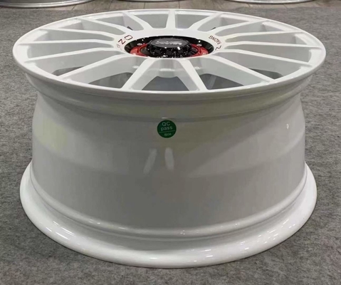 Oz die de Gesmede Wielen van Superturismo rennen Evoluzione WRC Monoblock