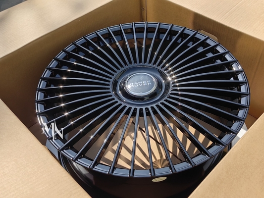 24“ de Gesmede Wielen van Vossen S17-16 voor Range Rover