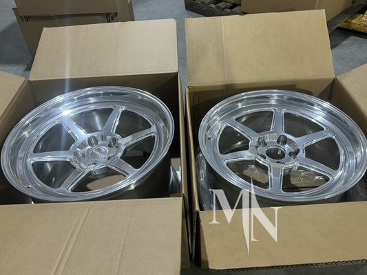 5x114.3 Forge Auto Wielen Voor Nissan 350Z 370Z Gepolijste Zilveren Afwerking