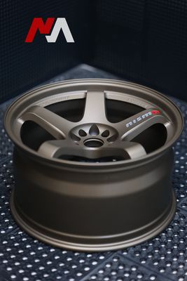 Nismo LMGT4 gesmeed monoblokwielen voor Nissan GTR R32 R33