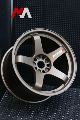 Nismo LMGT4 gesmeed monoblokwielen voor Nissan GTR R32 R33