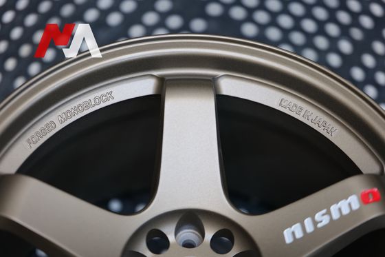 Nismo LMGT4 gesmeed monoblokwielen voor Nissan GTR R32 R33