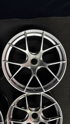 BBS FI R Centerlock Diamond zilveren wielen voor Porsche 911 991 992 GT3 GT3RS